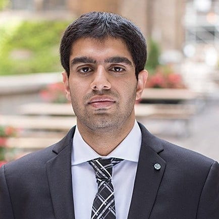 picture of director and ceo